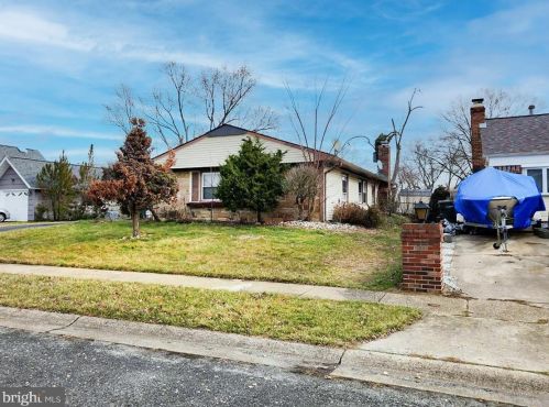 40 Granite Ln, Willingboro, NJ 08046-3052