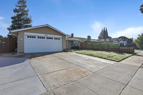 1822 Flickinger Ave, San Jose, CA 95131-1919