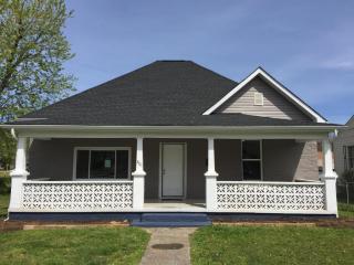 801 Radford Pl, Knoxville, TN 37917-4339