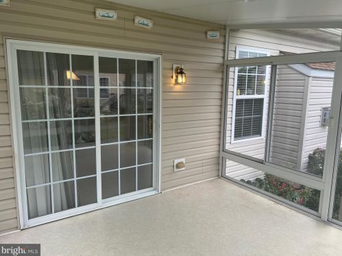 15 Wooten Ct, Dover DE  19904-3863 exterior