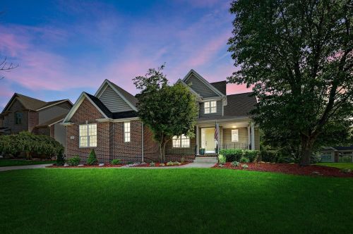 39 Lockerbie Dr, Valpo, IN 46385-9287