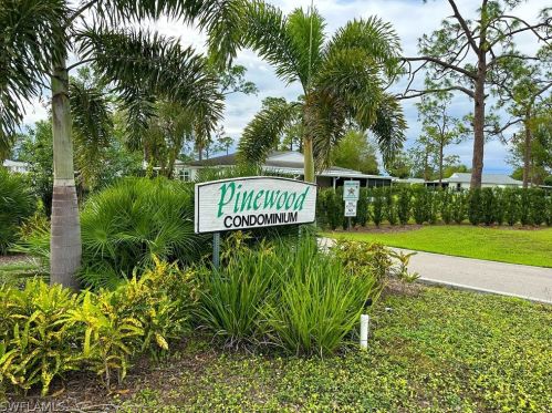 33 Desert Candle Cir, Lehigh Acres, FL 33936-7362