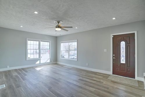 330 Marion St, Mishawaka IN  46545-6512 exterior