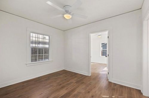 2436 Adriatic Ave, Long Beach CA 90810-3313 exterior