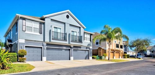6622 Goldenrod Rd, Orlando, FL 32822-8729
