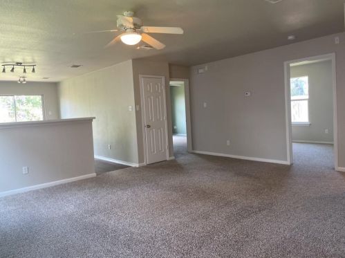 91 Jan Ln, Georgetown TX  78626-8107 exterior