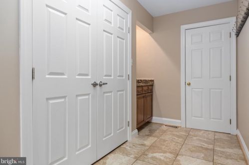 7905 Waterford Dr, Spotsylvania VA  22551-2204 exterior