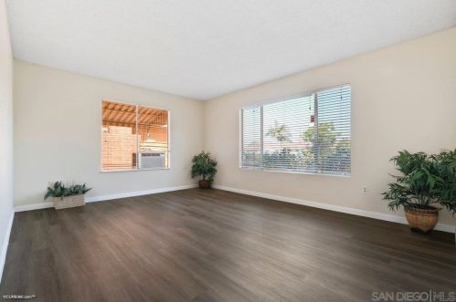 8211 Elston Pl, San Diego CA 92126-2213 exterior