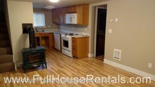 1065 28th Ave, Eugene OR  97405-4131 exterior