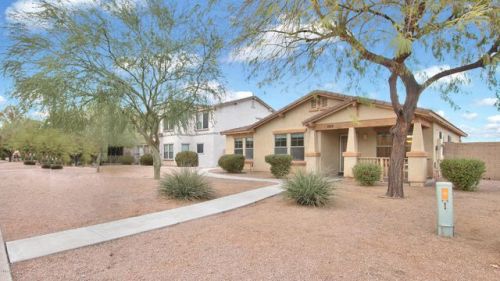 660 Knox Rd, Chandler, AZ 85225-4681