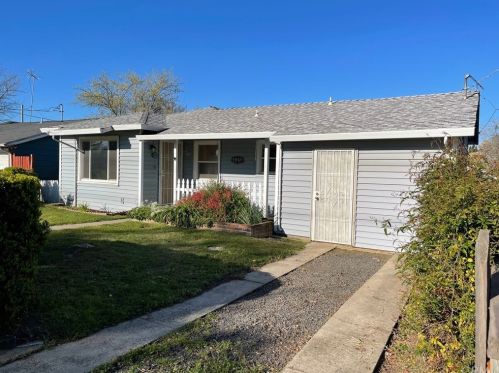 2254 Washington Ave, Oroville CA  95966-5441 exterior
