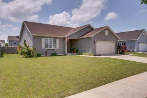 9223 62nd Pl, Kenosha, WI 53142-1869