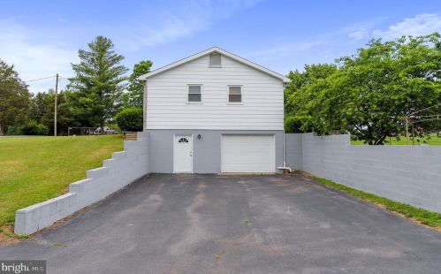 10601 Scenic View Dr, Upton PA  17225-9359 exterior