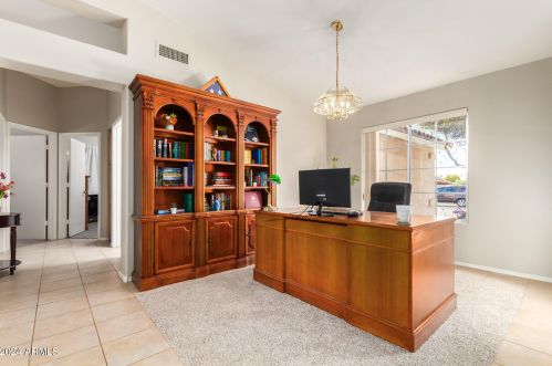 1705 Gunstock Loop, Chandler, AZ 85286-6204