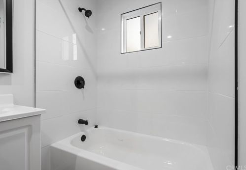 1301 Marcelle St, Compton CA  90221-4413 exterior