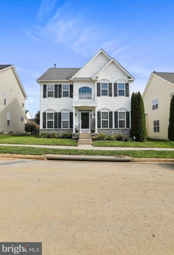 214 Union Ridge Dr, Charles Town WV  25414-4950 exterior