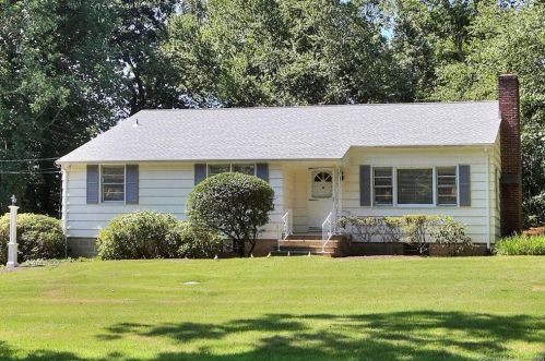197 Old Norwalk Rd, New Canaan, CT 06840-6424