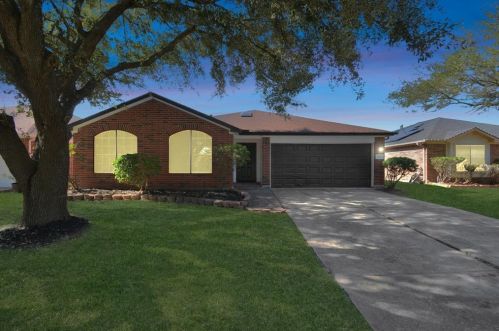 1151 Ambrosden Ln, Channelview, TX 77530-4565