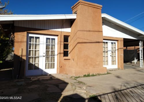 234 1st St, Nogales, AZ 85621-1622