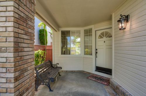 824 Bay Harbour Dr, Redwood City CA  94065-1765 exterior
