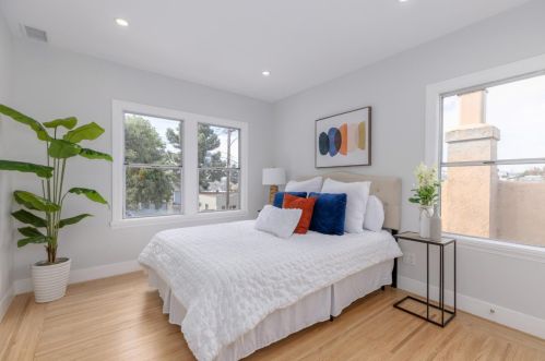 4512 Ellen St, Oakland CA 94601-4729 exterior