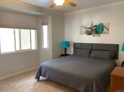 1247 Ln Cresta Blvd, El Cajon CA 92021-4032 exterior