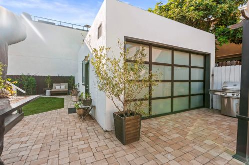 4082 Ingalls St, San Diego CA 92103-1354 exterior