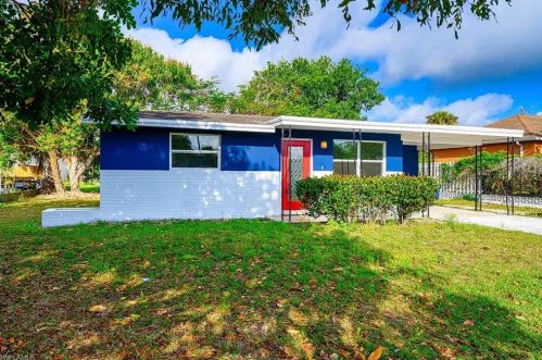 27962 Lime St, Bonita Springs, FL 34135-5737