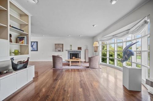 19 Chesley Rd, White Plains NY  10605-4511 exterior