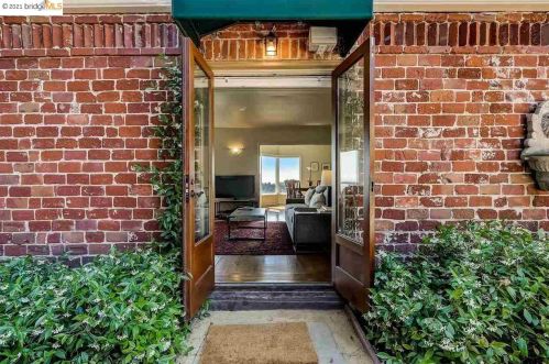 5801 Bagshotte Dr, Oakland, CA 94611-2414