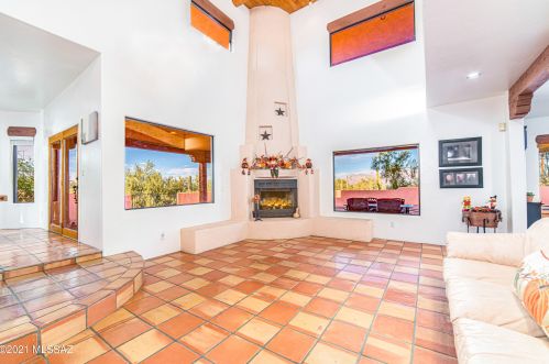 2620 Camino De Oeste, Tucson AZ 85746-9092 exterior