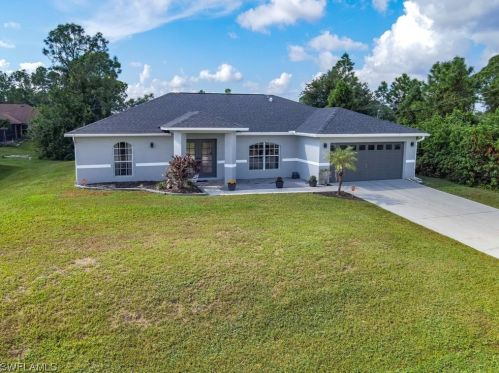 3017 35th St, Lehigh Acres, FL 33976-4523