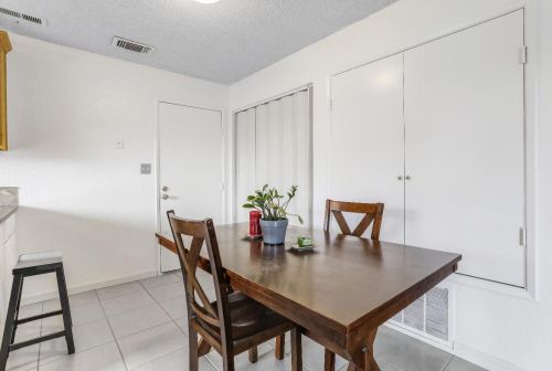 743 J St, Lathrop CA  95330-9428 exterior