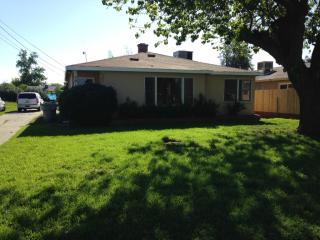 1000 Divisadero St, Visalia CA  93277-0035 exterior