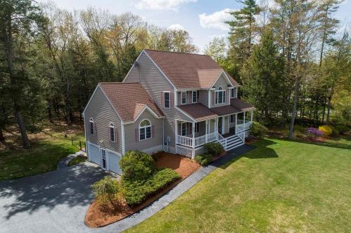 35 Bald Hill Rd, Raymond, NH 03077-1904