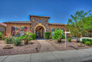 3355 Beechnut Pl, Chandler, AZ 85249-3702