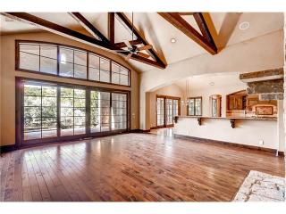 5800 Standing Rock Dr, Austin TX  78730-2819 exterior