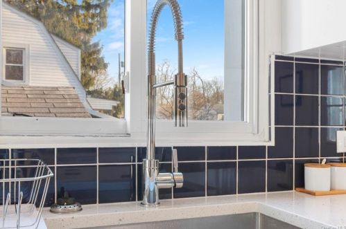 17 State St, Middletown NY  10940-6707 exterior