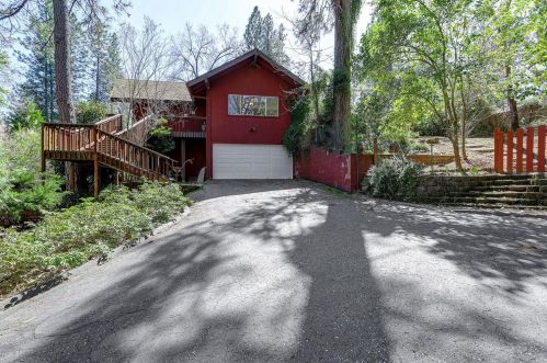 11846 Rainbow Rd, Grass Valley, CA 95949-6564