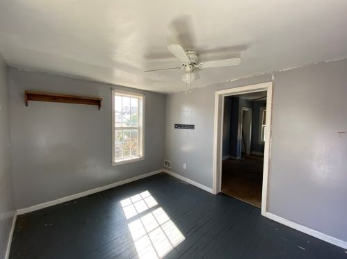 207 Prospect St, South Connellsville PA  15425-3345 exterior