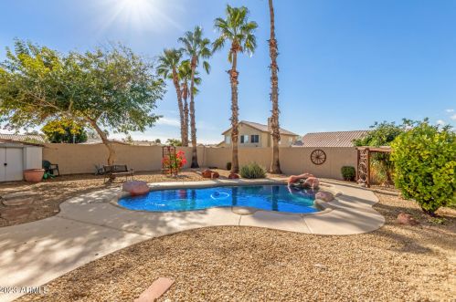 11924 67 Dr, Peoria AZ 85383-7104 exterior