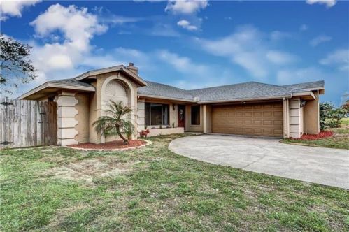 1116 Feather Dr, Deltona, FL 32725-2812