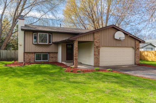 12230 Jefferson St, Minneapolis, MN 55434-2001