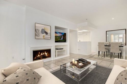 605 Solvay Aisle, Irvine CA  92606-0833 exterior