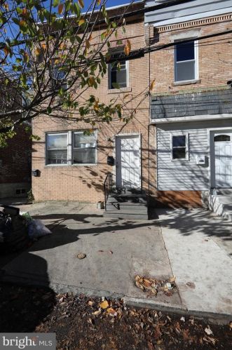 1317 10th St, Camden, NJ 08104-1144