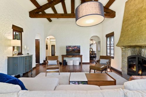 3801 Ewing Ave, Minneapolis MN  55410-1051 exterior