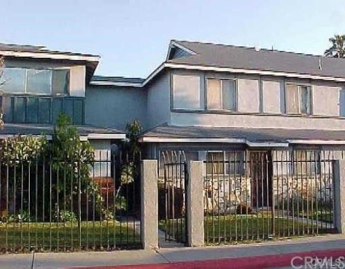 13 Scottsdale, Long Beach, CA 90745-5659
