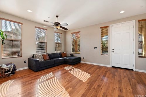 15831 Lindbergh Ave, Chino CA  91708-9371 exterior