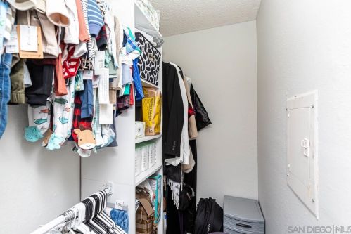 2157 Arnold Way, Alpine CA  91901-2162 exterior