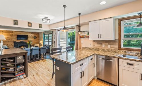 13245 Wilbur Dr, Waukesha WI  53151-5475 exterior